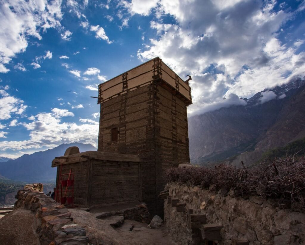 altit fort hunza valley