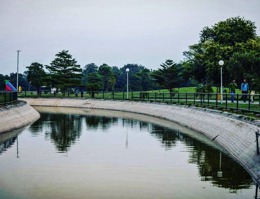 MODEL TOWN PARK LAHORE HISTORY