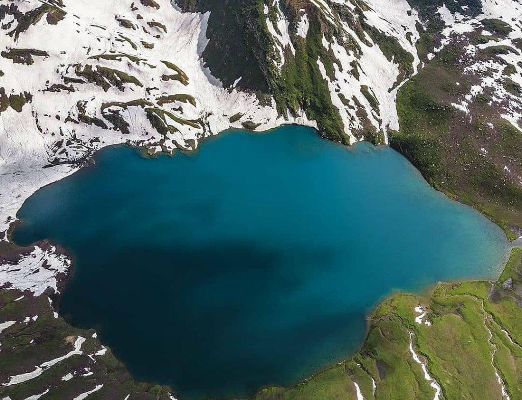 dudipatsar lake , famous lakes in kashmir