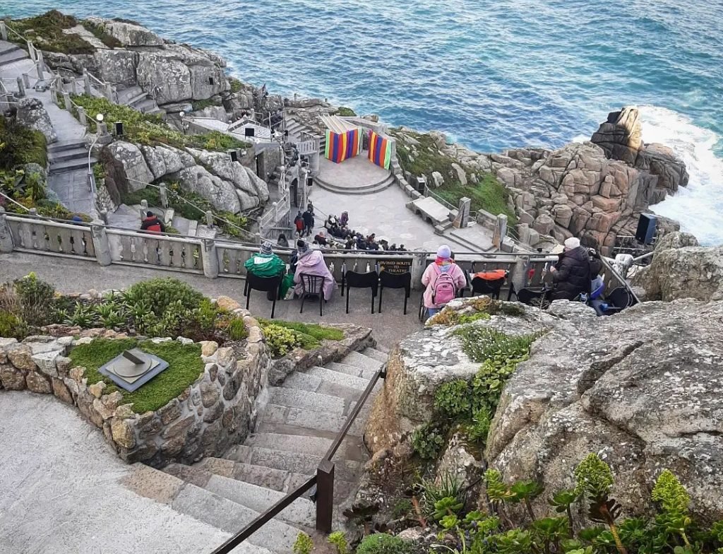 minack theatre