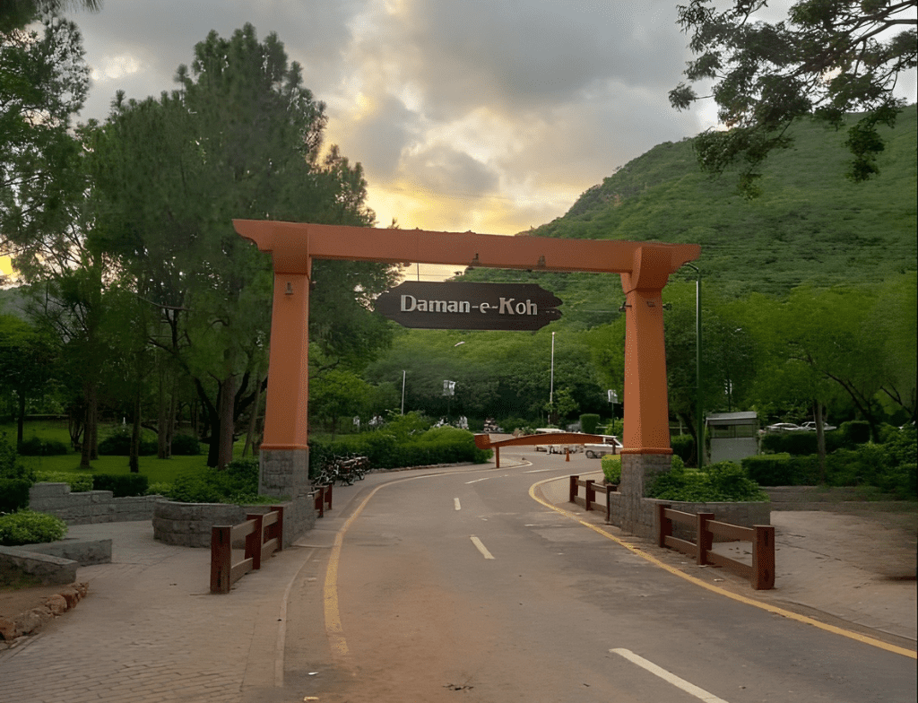 personal experience at daman e koh