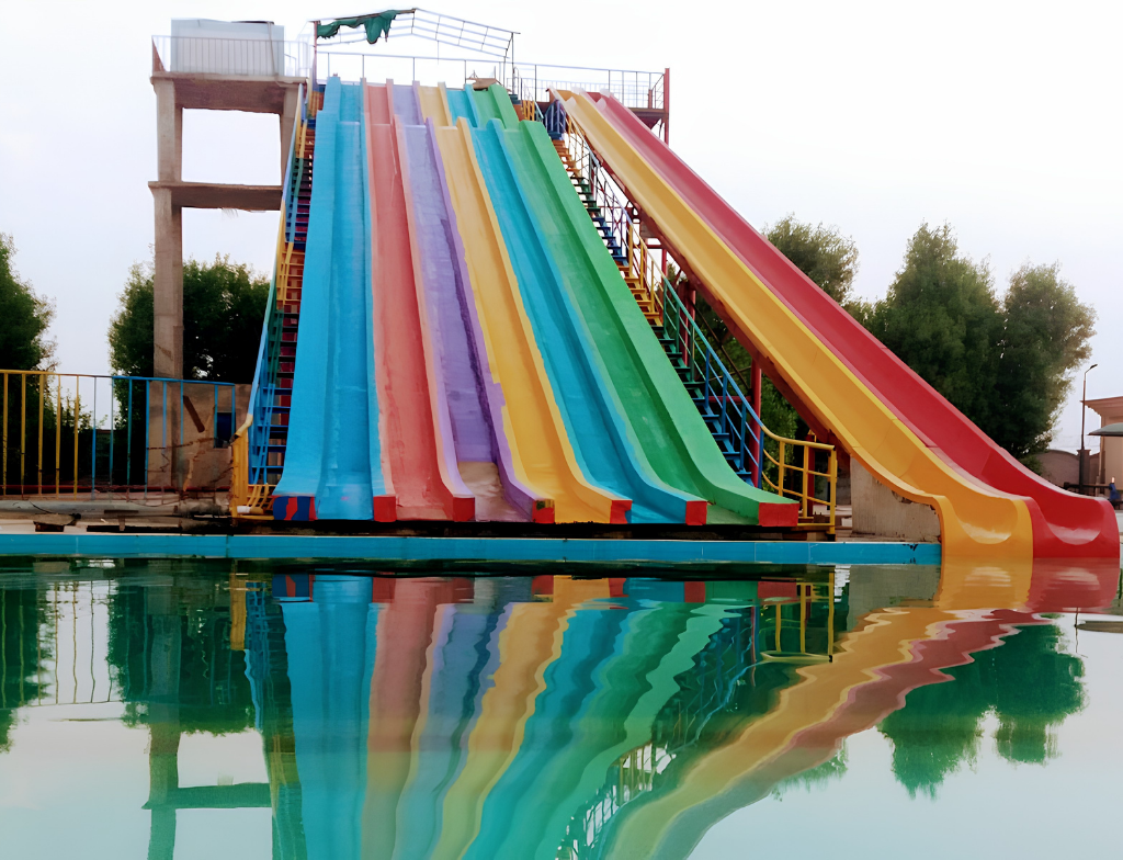 Rides at the picnic world water park