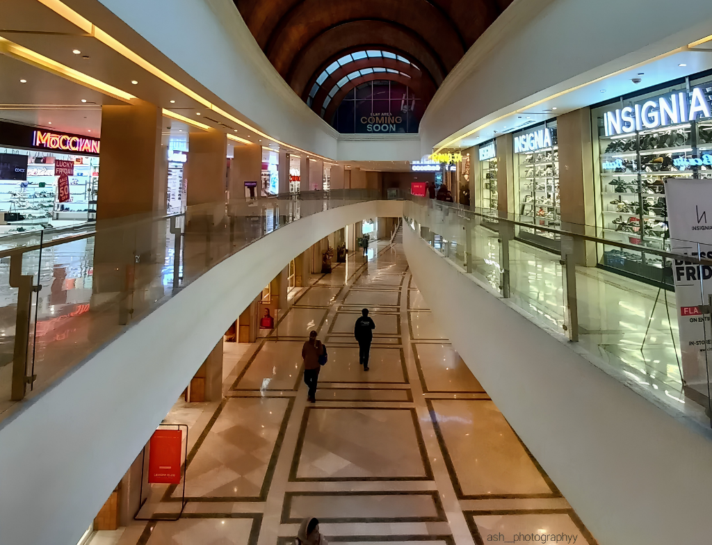lake city mall inside